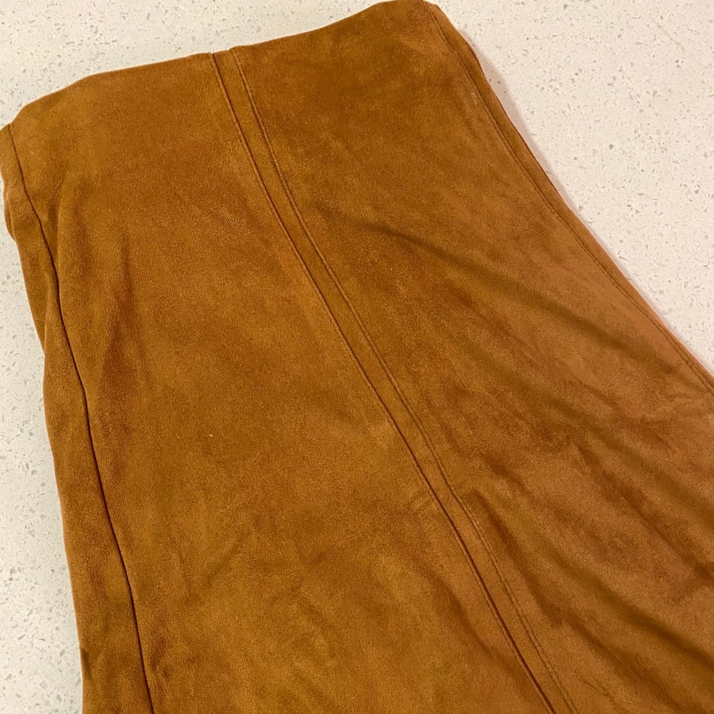 Loft Suede Skirt